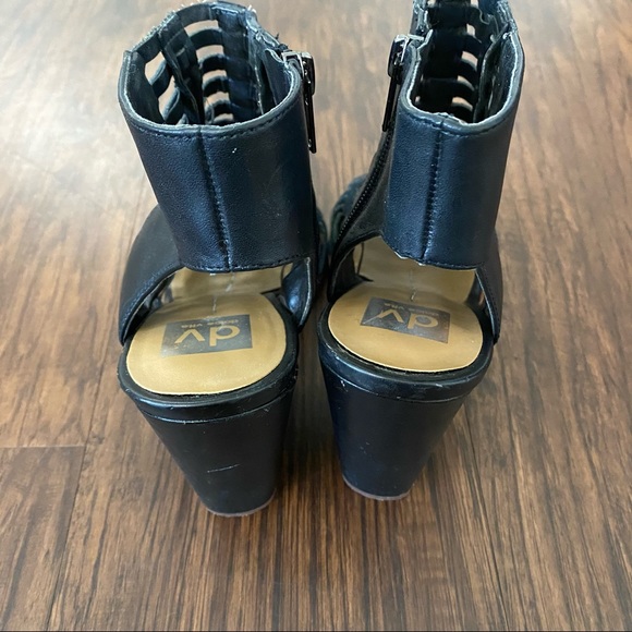 Dolce Vita Black Leather Strappy Block Heels - Picture 6 of 8